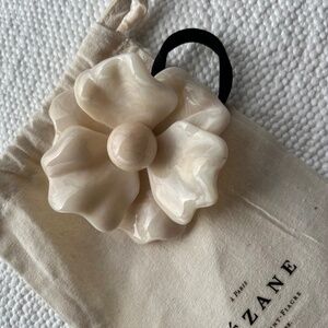 Sezane Hair Holder